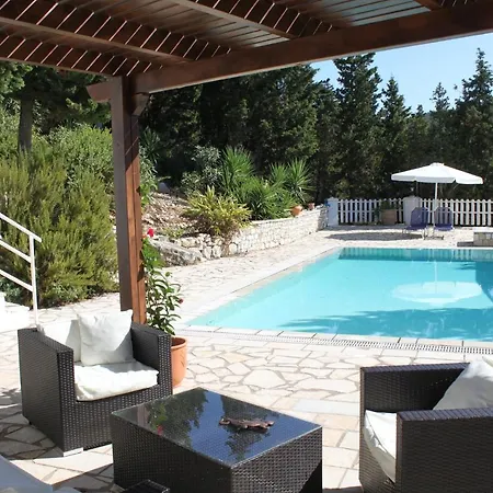 Villa Paparouna *